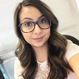 Meet your Posher, Isabel